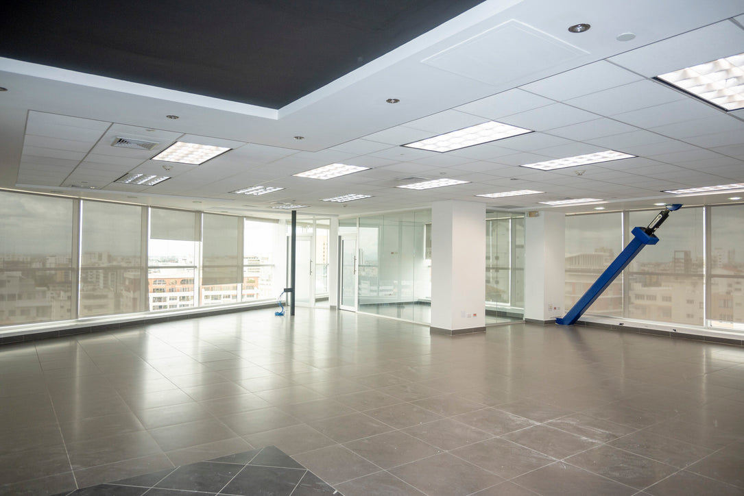 Oficina venta alquiler Novocentro Naco Santo Domingo 1001