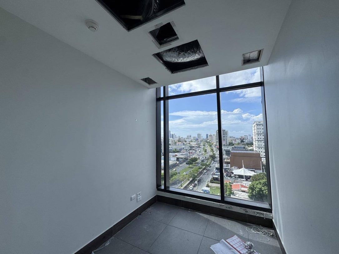 Oficina Corporativa en alquiler – 463 m² | Torre Corporativo NC, El Millón, Santo Domingo (Copia) (Copia)