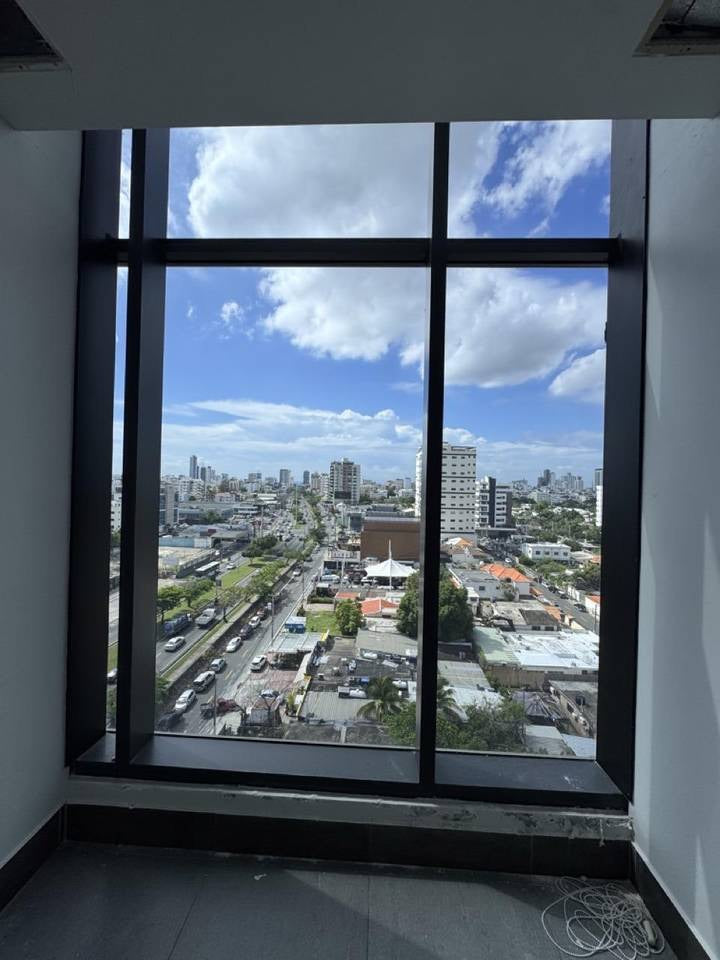 Oficina Corporativa en alquiler – 463 m² | Torre Corporativo NC, El Millón, Santo Domingo (Copia) (Copia)
