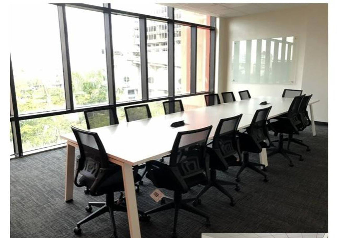 Oficina / Call Center Alquiler –888 m2 Piantini