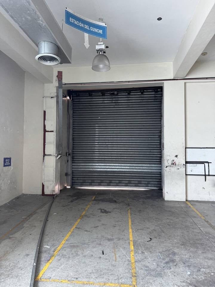 Edificio Corporativo e Industrial de 4,376 m² de Construcción sobre Solar de 5,277 m² en Venta | Autopista Las Américas, Santo Domingo Este