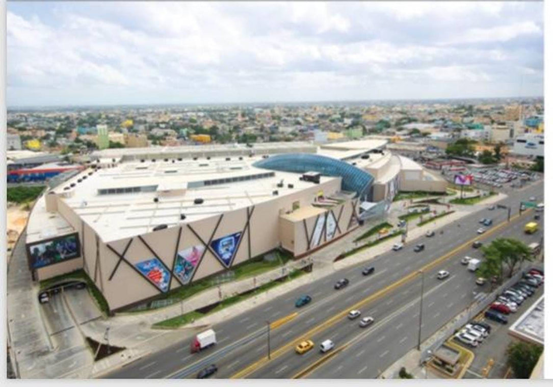 Local comercial alquiler 168 m2 Sambil, Santo Domingo