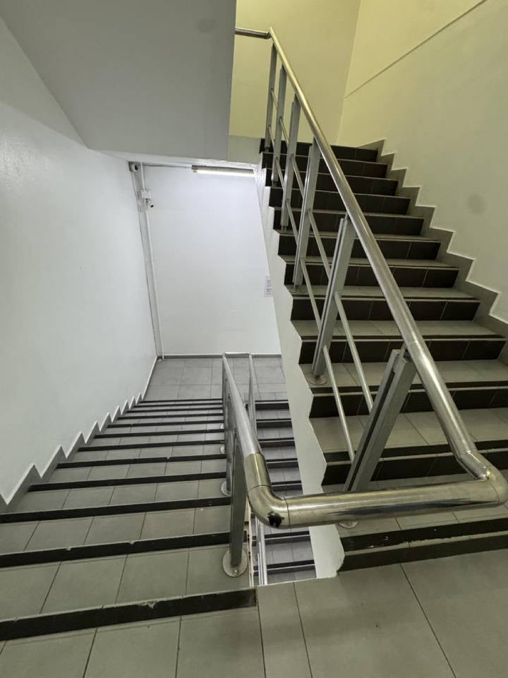 Oficina en Alquiler – 1,496.87 m² | Arroyo Hondo Viejo, Santo Domingo