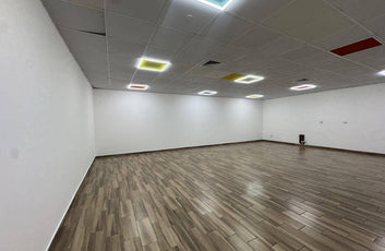 Oficina en Alquiler – 1,496.87 m² | Arroyo Hondo Viejo, Santo Domingo-10
