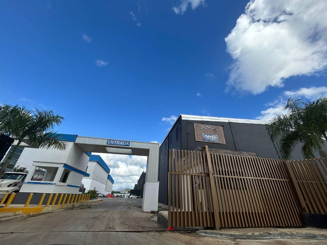 Nave Industrial Clase A en Alquiler – 1,000 m² | Autopista Duarte, Santo Domingo