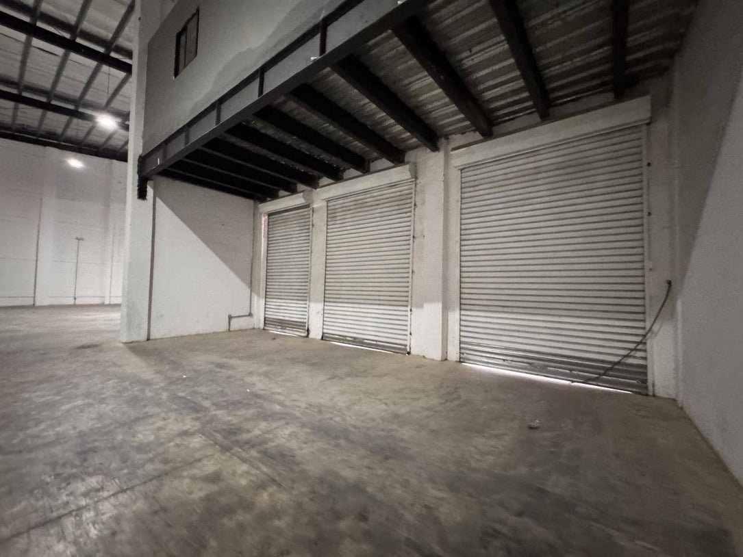 Nave Industrial Clase A en Alquiler – 1,000 m² | Autopista Duarte, Santo Domingo