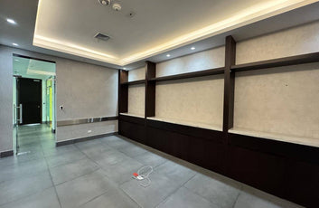 Oficina corporativa Clase A adecuada 300 m² en Alquiler Piantini, Santo Domingo (Copia)-2