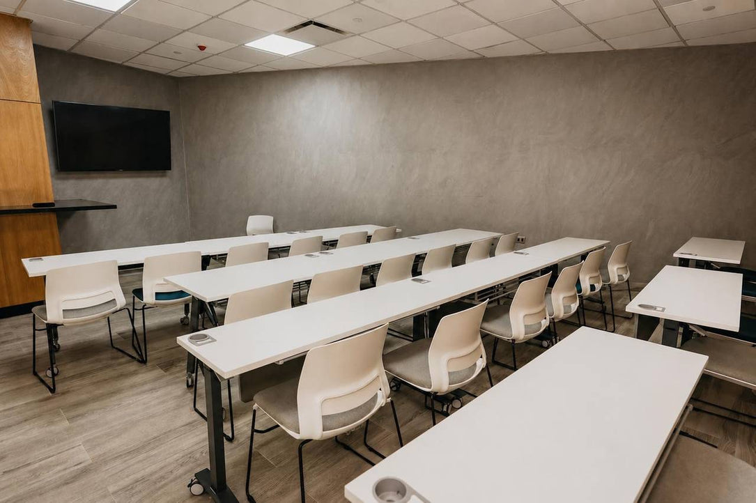 Oficinas Privadas Amuebladas y Equipadas en Piantini | Solución Corporativa Plug & Play