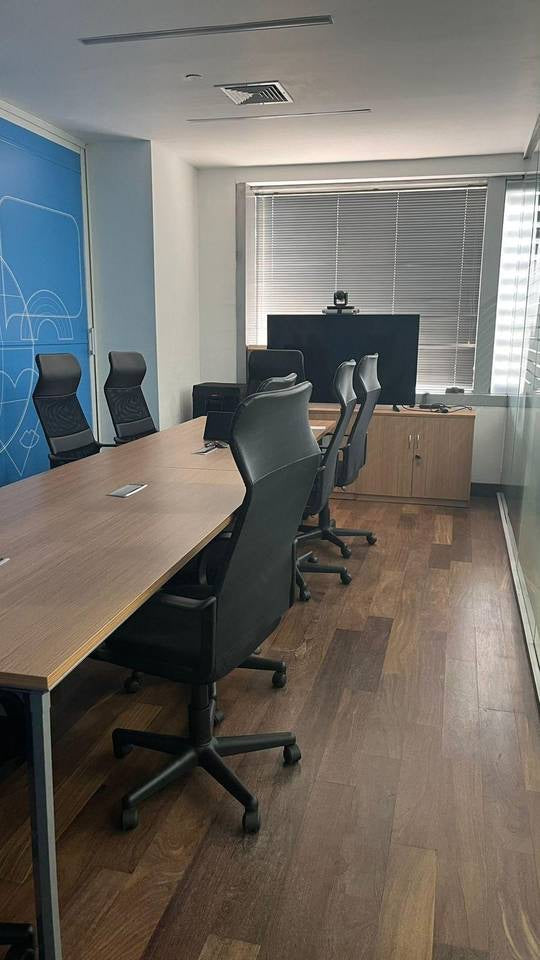 Oficina Corporativa En Alquiler | 233 m² | Piantini, Santo Domingo