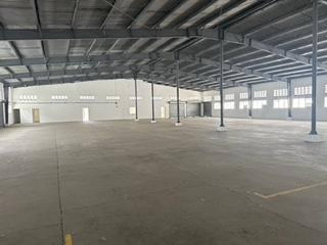 Naves Industriales en Alquiler | 1,486 m² | Parque de Zona Franca en Nigua, Próximo al Puerto de Haina NAVE 19