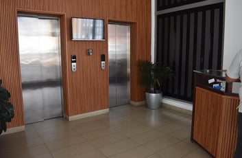 Oficina Corporativa en Venta – 126 m² | Torre Empresarial Friusa | La Esperilla, Santo Domingo-2