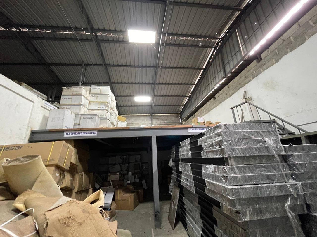 Complejo Industrial en Venta y/o Alquiler | 2,600 m² |Manoguayabo