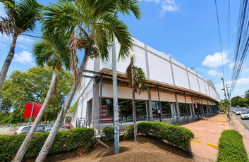 Edificio comercial alquiler Ave. Luperon / 7,748 m2-2