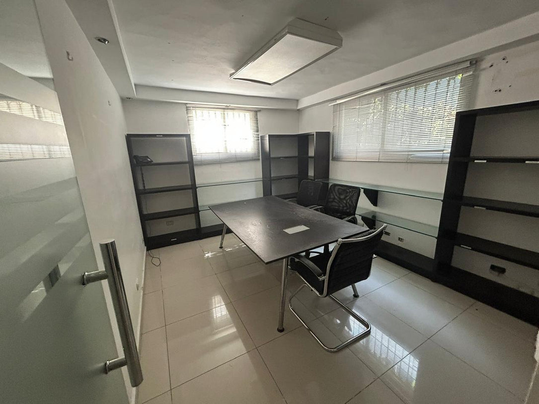 Oficinas Corporativas en Alquiler | 240 m² – 360 m² | Sector Esperilla