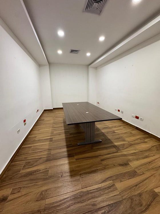 Oficina alquiler Bella Vista Santo Domingo